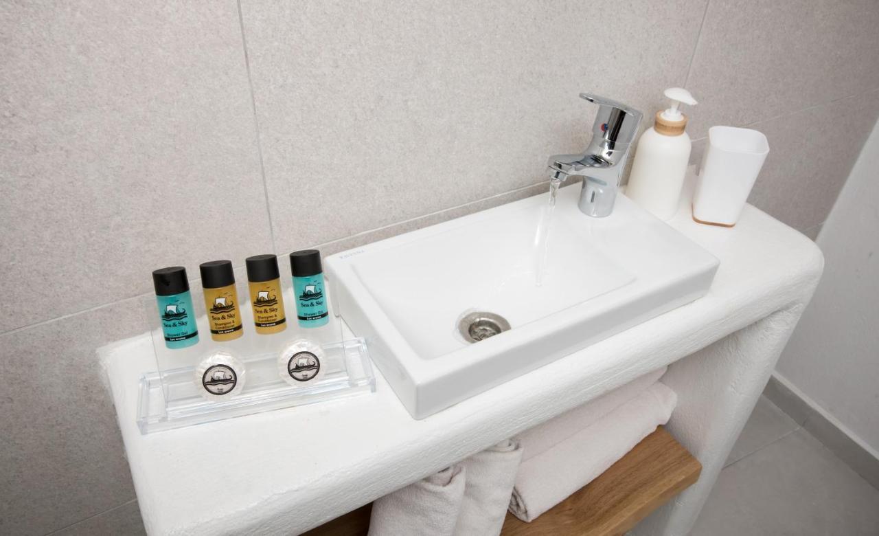 Sarantis Suites & Apartments Проватас Экстерьер фото